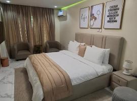 Coastal BJ, hotel di Mama