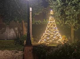 Corte Fratini Appartamenti, hotel a Trevi