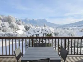 Large family home near lake and resorts