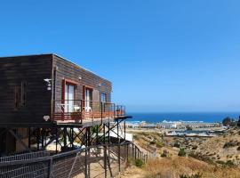 Casa AltaVista Guanaqueros, hotel di Guanaqueros