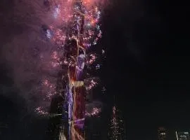Direct NYE Burj Khalifa Fireworks &Minutes to Dubai Mall