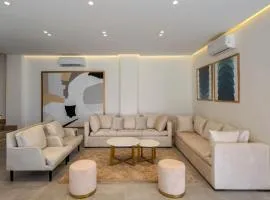 The Green Escape 4BR Villa By Travelholic