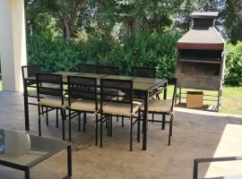 HOM Casa Rapel Piscina Tinaja Parking Con AA, hotel en Las Cabras