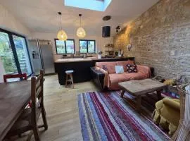 Maison Bézine centre ville, jardin, sauna