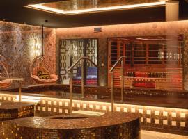 Diamond Suites by Reykjavik Keflavik Airport, hotel u gradu Keflavik