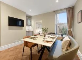 WhiskAwayHomes - Sebright Avenue - Luxury home