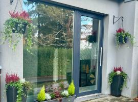 Le refuge de Villeroux, hotel in Vaux-sur-Sûre