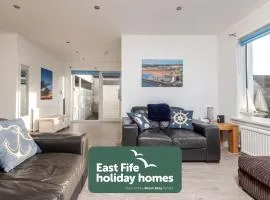 Baird Place No 26 - Elie