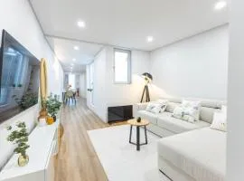 The Floral Central Pearl by Portugal Active