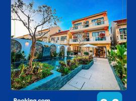 Hometown Retreat Villa Hoi An- 5m to OldTown, accommodatie met onsen in Hội An