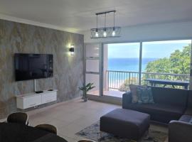 101 Camarque - 3 Bedroom Apartment In Umdloti - 180 Degree Sea Views