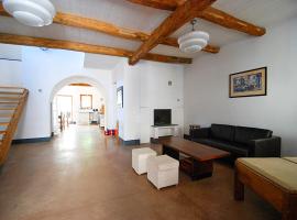 Casa rurale a due passi da Oristano e dal Sinis, Hotel in Milis