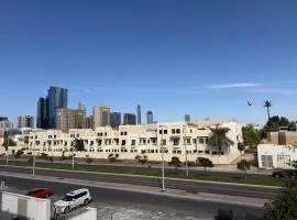 Your Own Cozy Small Unit IS NOT HOLIDAY HOME