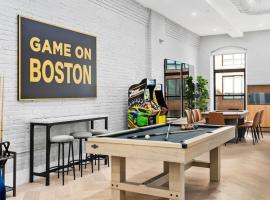NEW Ultimate Downtown Boston Game Loft Free Parkng, готель у місті Кембридж