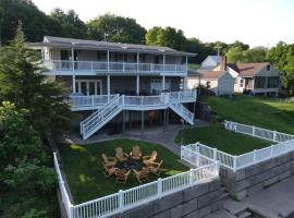 The Riverfront, hotel di Easton