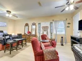 Charming Studio about 5 Mi to Stone Mountain Park