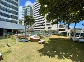 Flats no Beiramar Prince Beach Home por Yolo