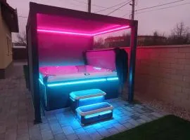 President Apartmanház