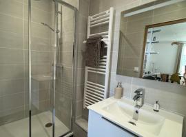 Superbe appartement Nancy Thermal、Fourvièreのホテル