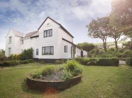 2 Bed in Llanmadoc oc-hh2110, hotel a Llanmadoc