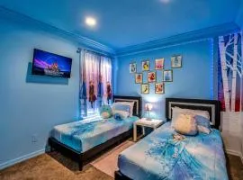 Spacious 7BR Retreat w Pool Game Room