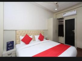 Rajrani hotel, hotel en Bareilly