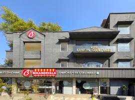 Hotel Kunadan Courtyard, хотел в Гвалиор