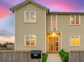 Standalone Home Near Bruce Pulman Park 5BR 3 Baths