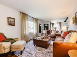 Serenity on Sanford, hotel Rosemountban