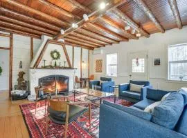 Charming Jaffrey Cottage with Deck and Grill!