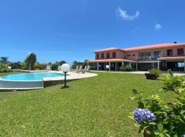 Escapade Relaxante au Domaine de Mont-Eole, khách sạn ở Le Lorrain