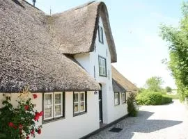 Holiday Home Haus Wattwurm by Interhome