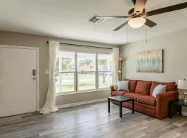 Central Melb Accessible 5bd 3ba Pool Sleeps 14