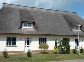 Holiday Home Tante Waltraut in Garz auf Usedom by Interhome