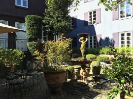 Villa Provence: Arhus şehrinde bir otel