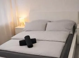 Durdi Hotels - Serviced Apartments - 24h Self-Check-in & Parking