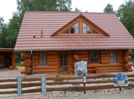 Naturstamm Ferienhaus, hotel in Trassenheide