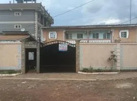 Appartement meublé JAUNE