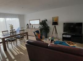 La maison du saule, hotel a Yves