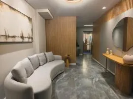 1 suíte e 2 quartos com vista mar - Apartamento NOVO perto da praia -sacada com churrasqueira