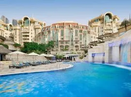 Swissôtel Al Murooj Dubai