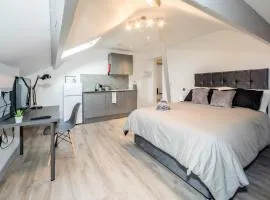 Essential Studio in the Heart of Huddersfield