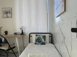 Convenient Single Stay in Vibrant Cabramatta - Shared Bathroom