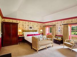 Carton House A Fairmont Managed hotel, kh&aacute;ch sạn th&acirc;n thiện với th&uacute; nu&ocirc;i ở Maynooth