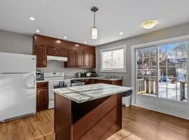 Spacious 3BR WiFi WD Parking