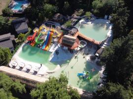 Hotel y Cabañas Capri, hotel a Villa Carlos Paz