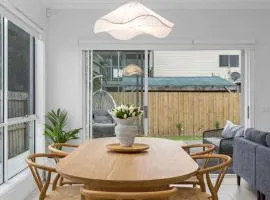 Luxe Coastal Retreat