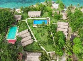 Casa Verde Cliff Resort & Spa