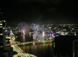 Brisbane CBD/Firework/River view