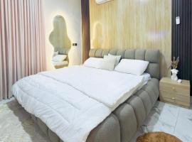 Barrys Home, Hotel in Ibeju